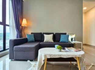 Conezion (08) 3BR 6pax Near to IOI City Mall Putrajaya | MAEPS | PICC Apartment in Putrajaya
