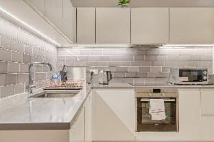 Amazing Apartment near City Airport/ExCeL Vacation rental in London