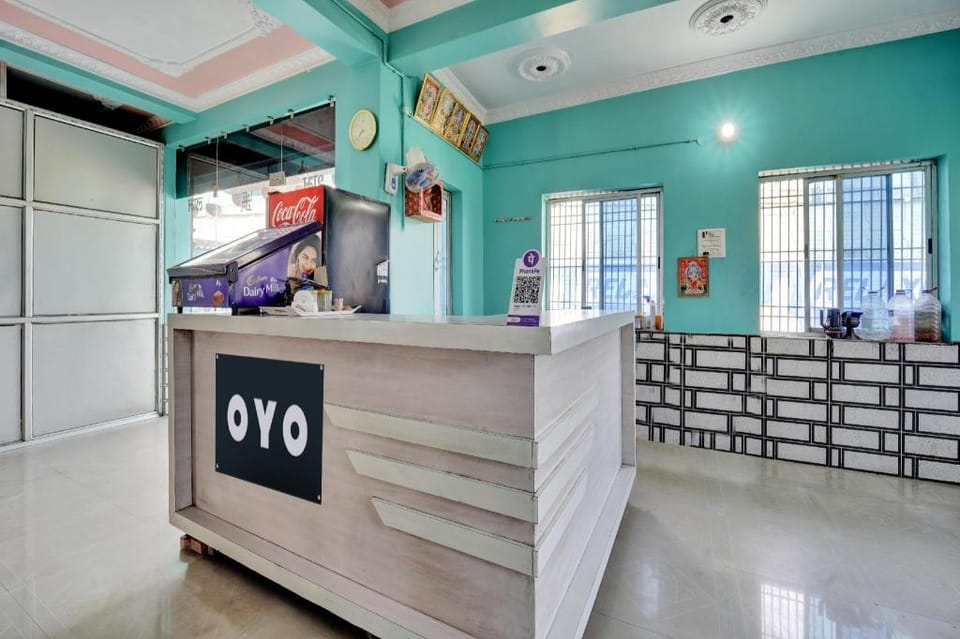 Hotel O Raunak Food Plaza Family Restaurant & Rooms Hotel in India