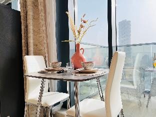High Floor Spectacular Skyline View Studio In JVC Vacation rental in Dubai