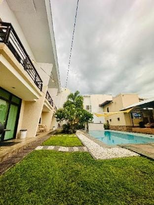 Fiona's Executive Villas Villa in Angeles