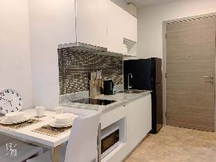 PATTAYA芭堤雅北站度假公寓商务大床房（落地窗海景阳台） Apartment in Pattaya City