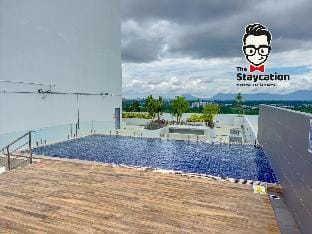 Staycation Homestay 57 Podium Apt. Deluxe Studio Vacation rental in Kuching