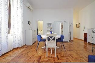 BNB - Lante Apartment Apartment in Rome