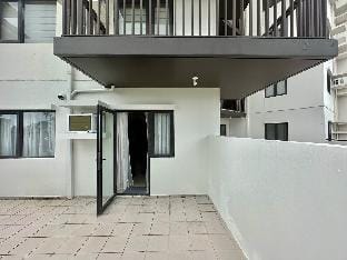 Mitajax's Cozy & Spacious 1BR | Serin East Vacation rental in Tagaytay