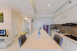 Big & Homey Studio The Wave Kuningan By Travelio Apartment in South Jakarta City