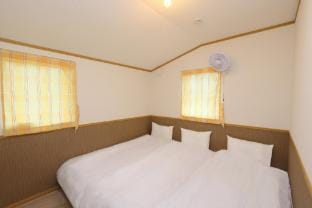 NakaFurano  Okamachi Hill House B Vacation rental in Hokkaido Prefecture