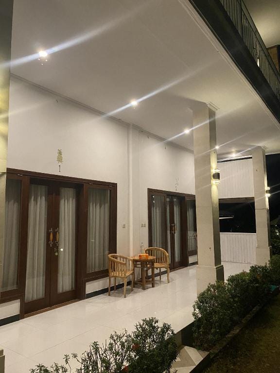 Unique Canggu Guest House Hotel in North Kuta