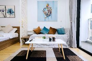 Luxurious apt that relieves the fatigue of the day Vacation rental in Laos