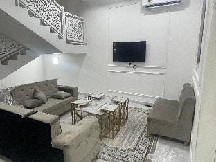 Awqad blue villa Villa in Oman