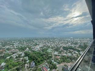 C-Sky View Apartment - 2Brs - Swimming Pool - Gym Apartment in Ho Chi Minh City