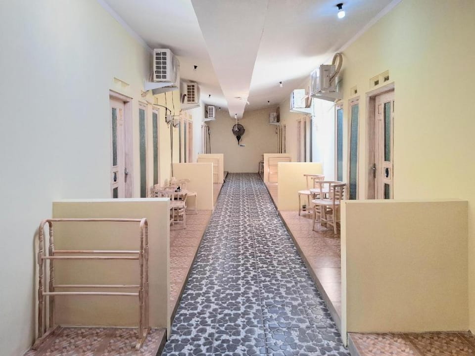 RedDoorz near Alun Alun Jepara Hotel in Indonesia
