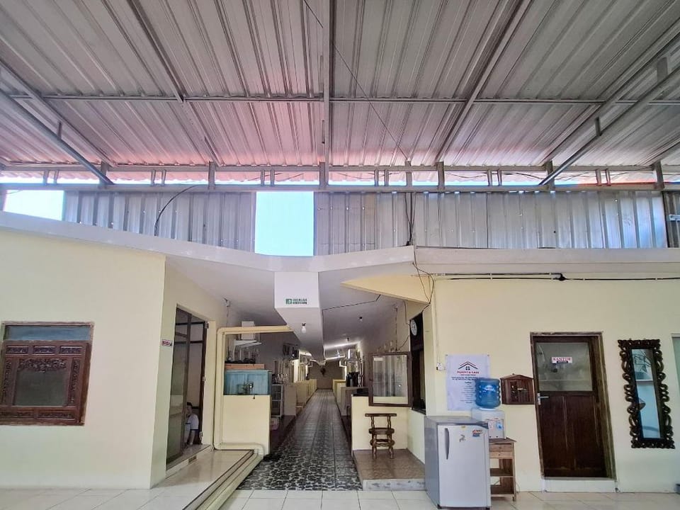 RedDoorz near Alun Alun Jepara Hotel in Indonesia
