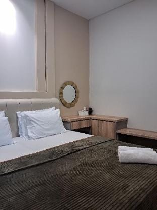 THE ELM 2BR Villa Vimala Hills Beautiful Garden Apartment in West Java