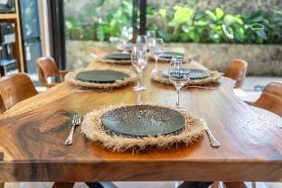 X10 -3BDR PROMO + Netflix - JungleView - near PARQ Villa in Ubud