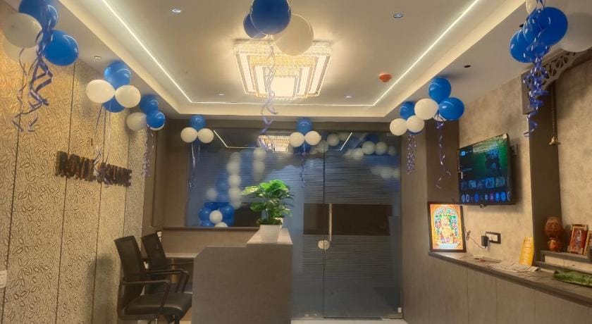 Hotel Royal Square Hotel in Gandhinagar