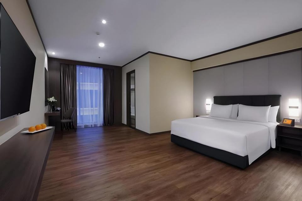 Harper Premier Nagoya Batam Hotel in Riau Islands, Indonesia