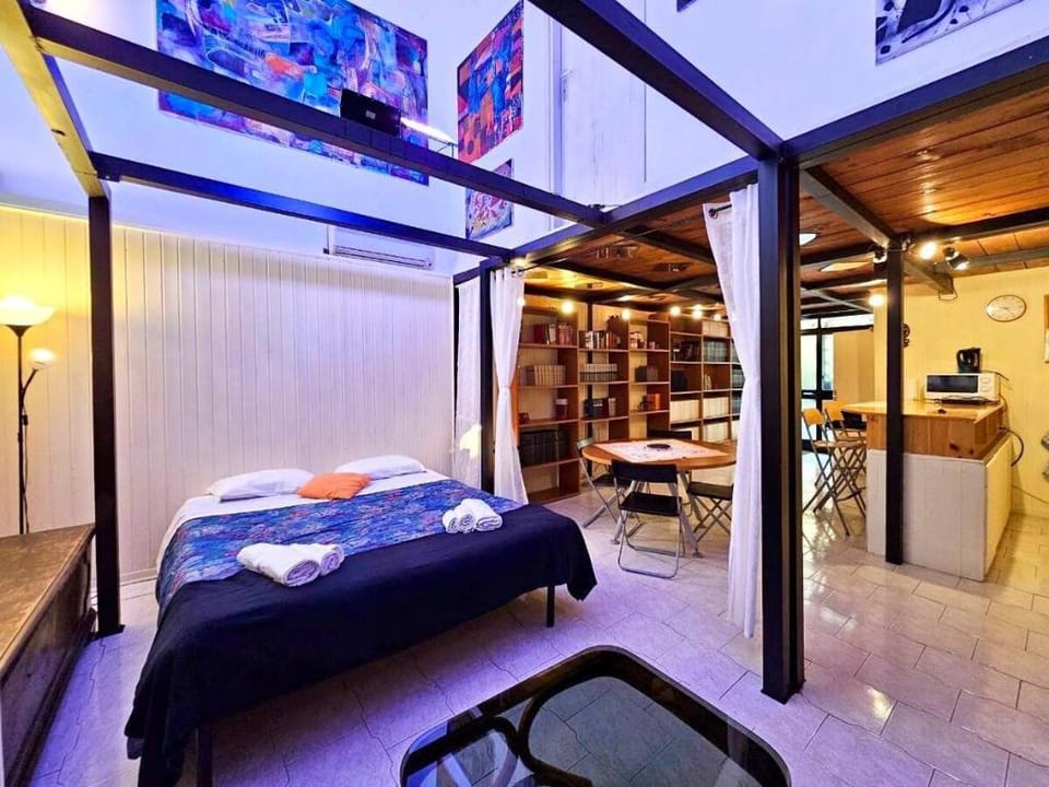L'atelier - mostra sospesa Apartment in Rome