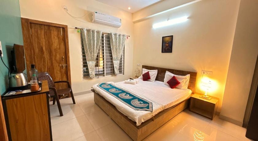 Hotel SHIVASHRAY Luxury Stays & Inn Bed and Breakfast in India