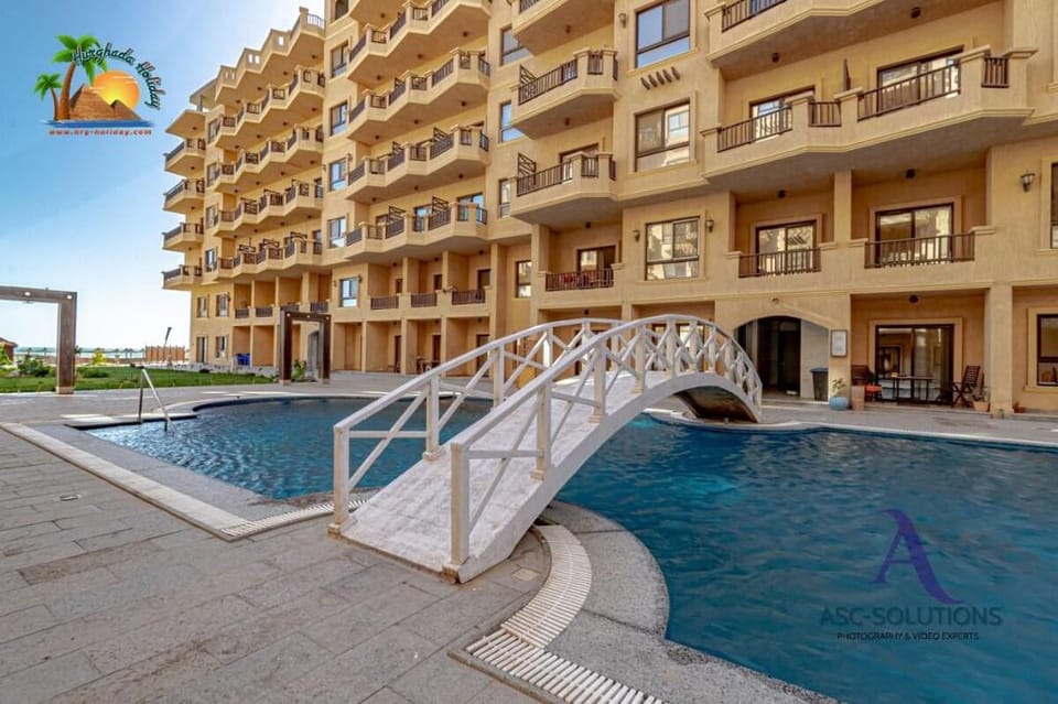 Entire 1 bedroom with high privacy & private beach Apartment in Hurghada