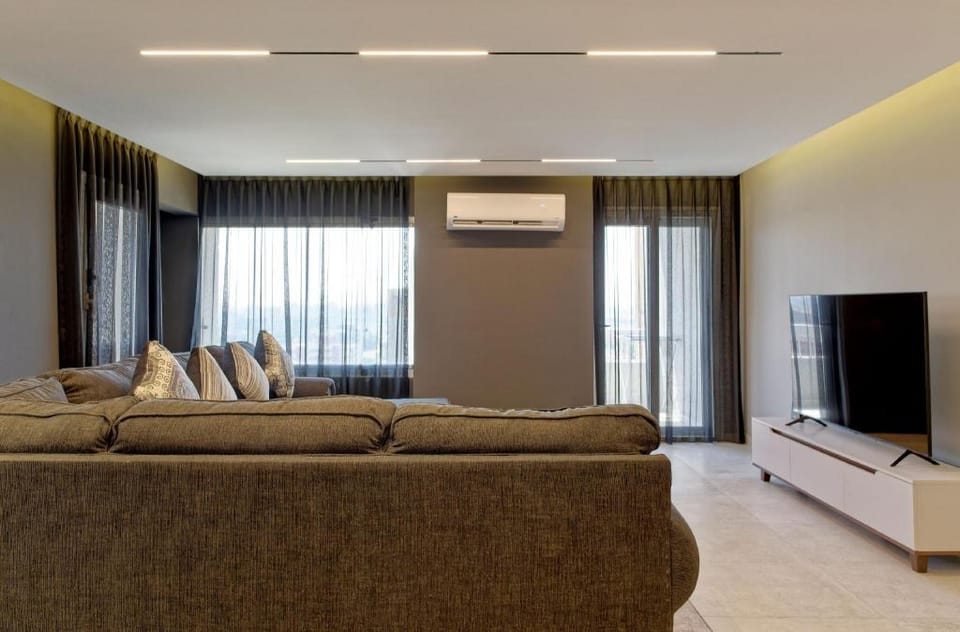 VESTA - Luxury Nile View APT - 2BR - Maadi (III) Apartment in Cairo Governorate