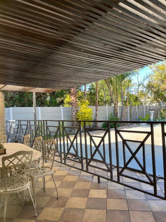 Panorama Self Catering Apartment in Cape Town