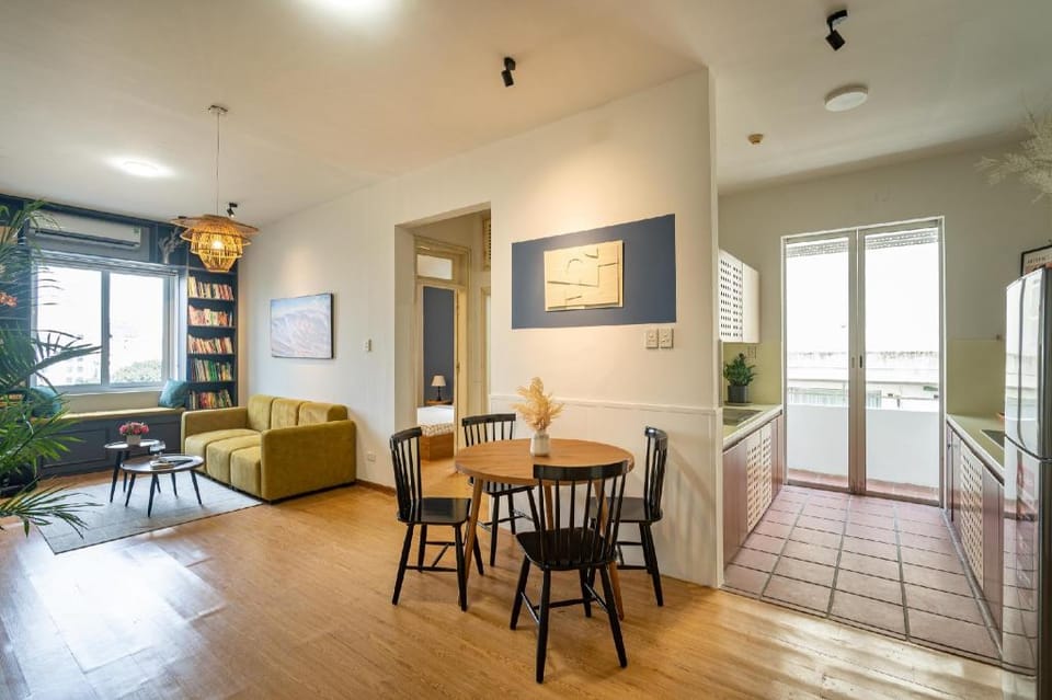 Spacious Hoan Kiem Apartment Apartment in Hanoi