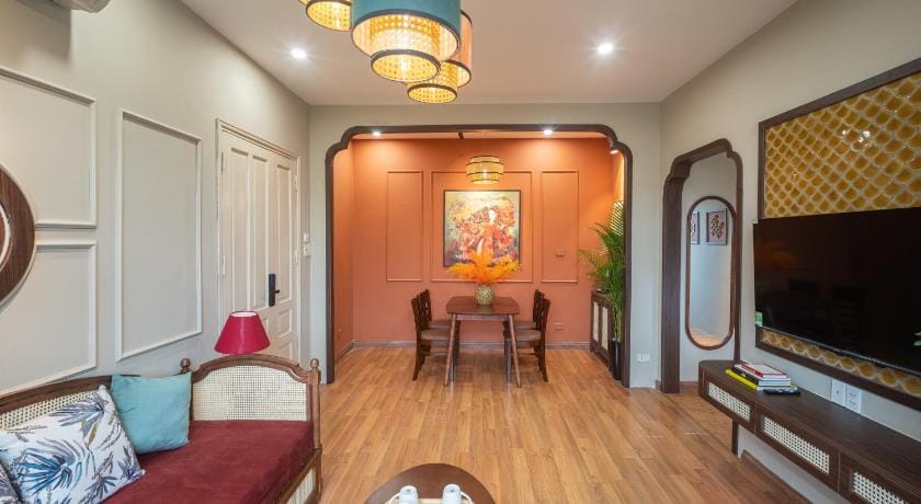 Spacious Hoan Kiem Apartment Apartment in Hanoi
