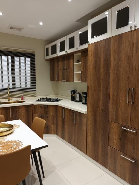 Taiba Luxury Apartments - 5mins Masjid An Nabawi Apartment in Medina