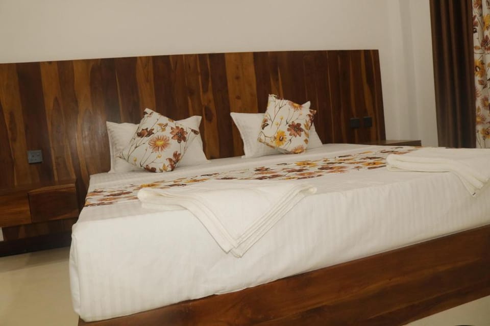 New Sandra Guesthouse Hotel in Dambulla