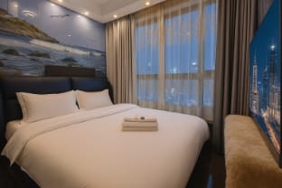 Chongqing City Center Family Warm Homestay Apartment in China