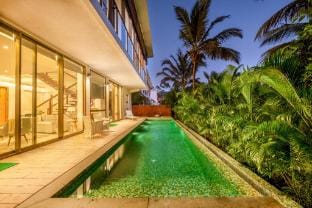 Casa Y'na -Contemporary 3BHk Luxury Villa,Candolim Villa in Candolim