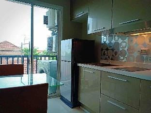 Manhattan park residences in Private location Apartment in Bangkok