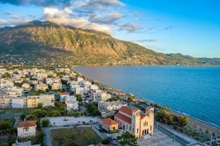 Erika s Oasis - Stylish Gem inthe Heart of History Vacation rental in Messenia