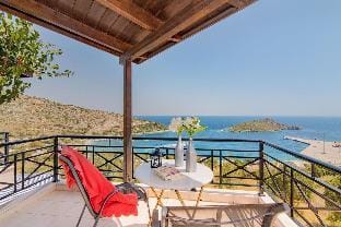 Coastal Paradise Found - Komis  Private Pool Gem Villa in Zakynthos, Greece