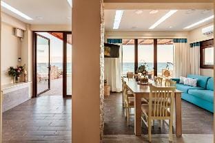 Seaside Summer Bliss - Aurora Luxury Pool Paradise Villa in Messenia