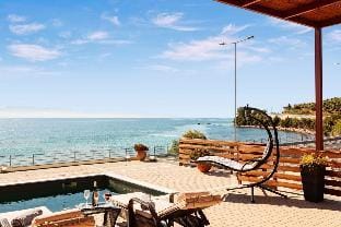 Seaside Summer Bliss - Aurora Luxury Pool Paradise Villa in Messenia