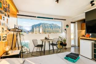 Lucy In The Sky With Diamonds Apartment in Messenia