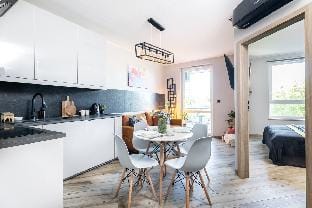 SuperApart Wiktoryn apt.57 Apartment in Warsaw