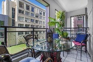 Plush City Centre | Pool | Spa | Sauna | HotTub Vacation rental in Auckland