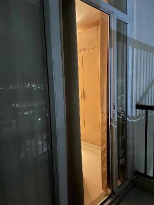 STUDIO SEAVIEW WITH BALCONY Apartment in Lapu-Lapu City