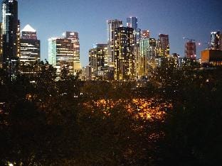 Charming Canary Wharf Room with Stunning Views Apartment in London Borough of Lewisham
