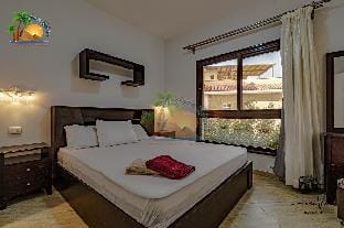 Seafront 1-Bedroom Apartment with Balcony&Sea View Apartment in Hurghada