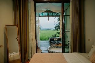 Nana 1 Accommodation in the Middle of the Rice Fields Vacation rental in Laos