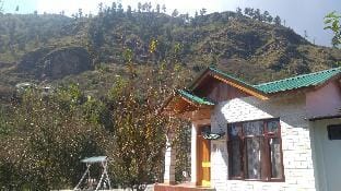 Silver Streak best Cottage with kitchennear Manali Vacation rental in Himachal Pradesh