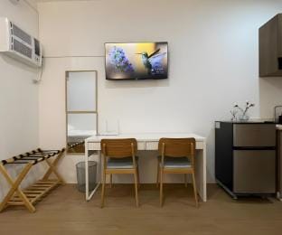 Melce Place Studio Unit Condo Vacation rental in Lapu-Lapu City