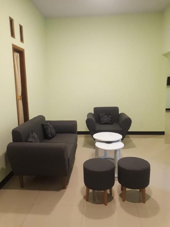 Dhea Homestay Bromo Hotel in East Java