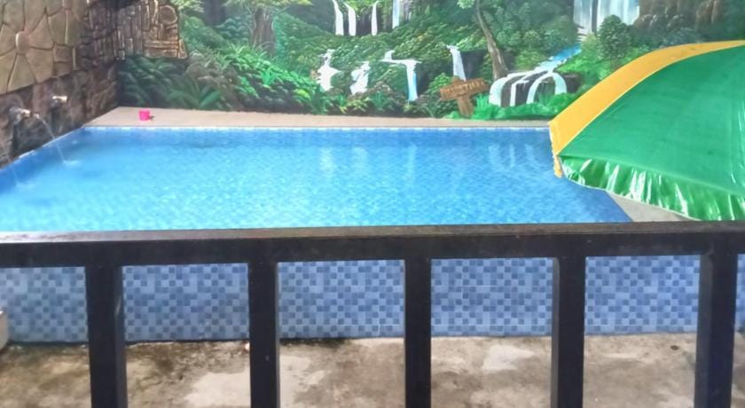 Puspa Tiara Syar'i Guci Mitra RedDoorz Hotel in Indonesia