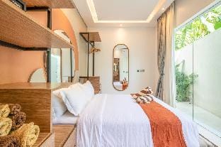 Mateo villa  Marvelous 6BR 2 mins to Beach Vacation rental in North Kuta