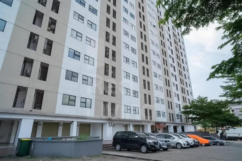 RedLiving Apartemen 19 Avenue - Rhaseeka Room Hotel in West Java